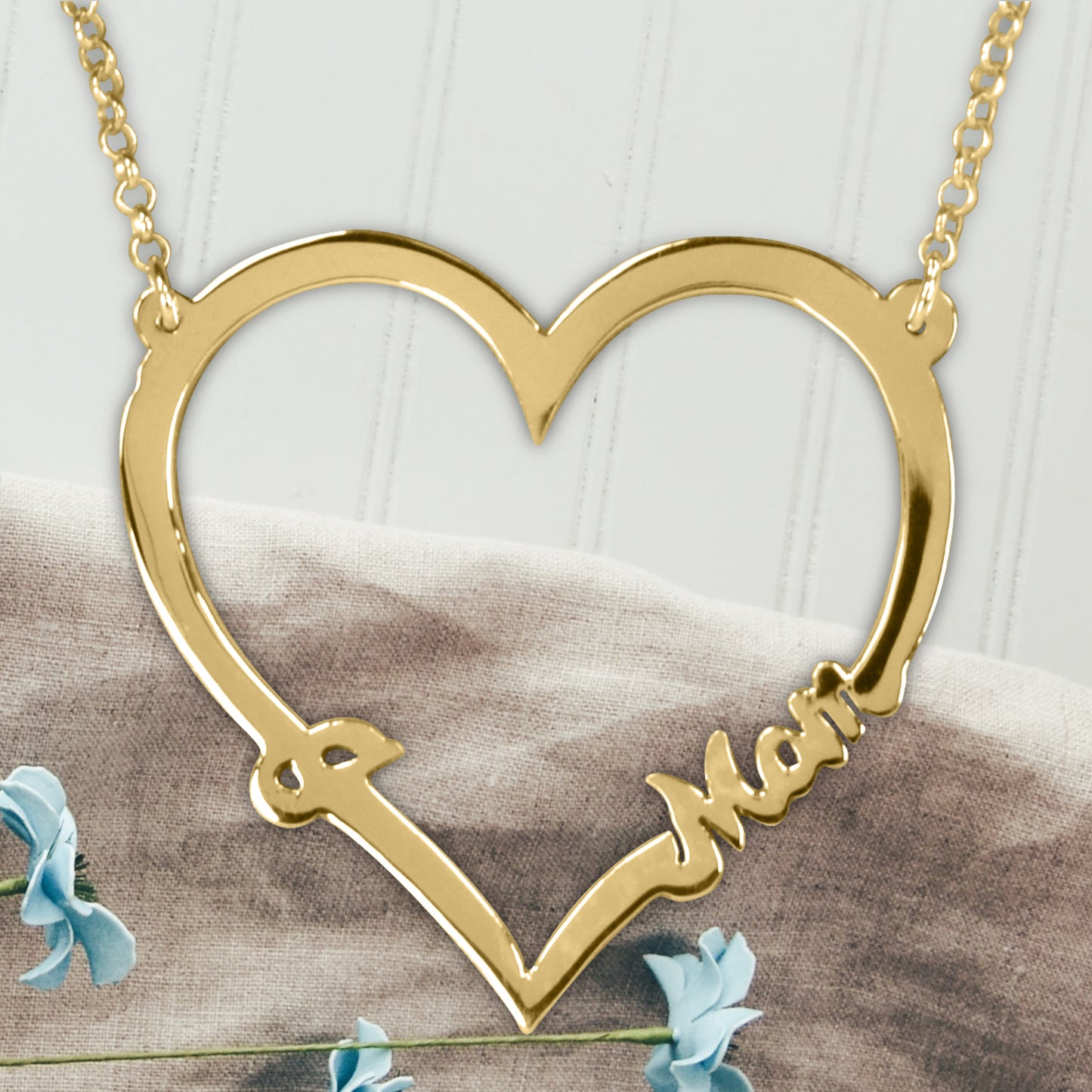 Open Heart "I LOVE MOM" Necklace