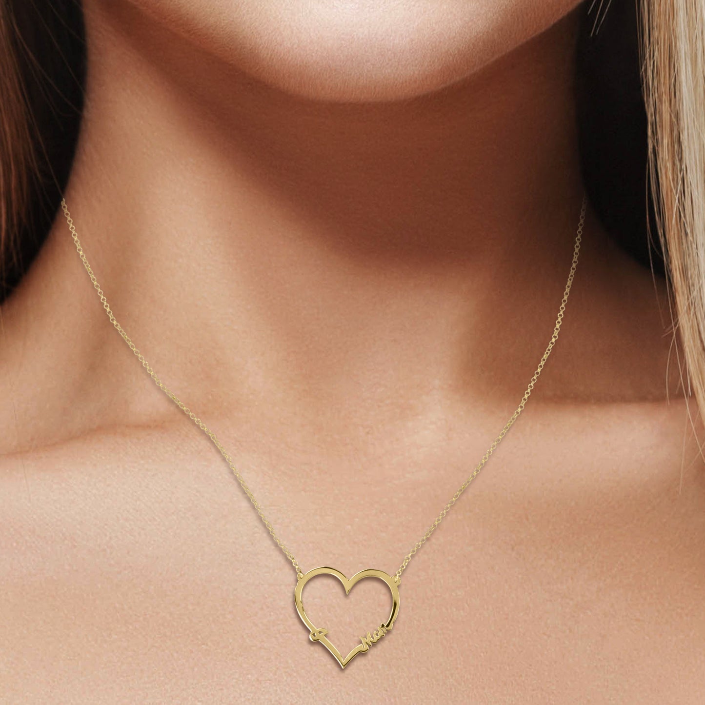 Open Heart "I LOVE MOM" Necklace