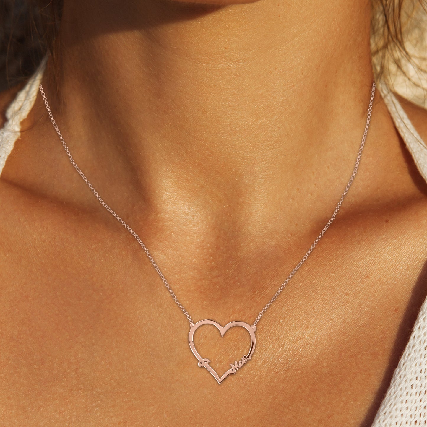 Open Heart "I LOVE MOM" Necklace